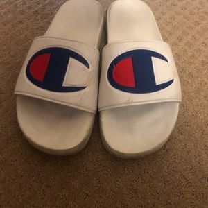Champion slides size 10